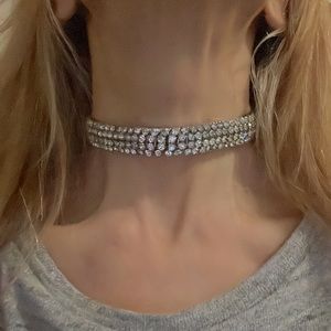 Vintage Rhinestone flexible collar necklace.